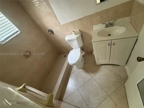 Pembroke Pines FL 33024