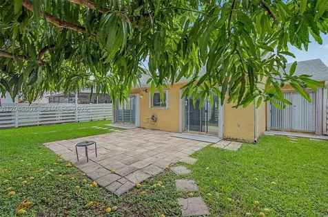 13765 SW 145th Street Miami FL 33186