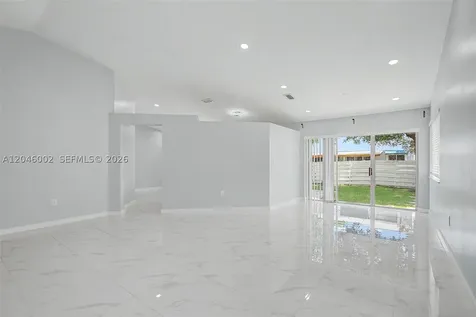 13765 SW 145th Street Miami FL 33186