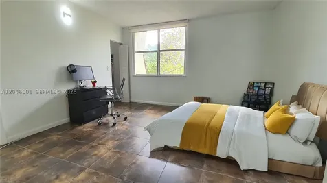 1655 NE 115th Street Miami FL 33181