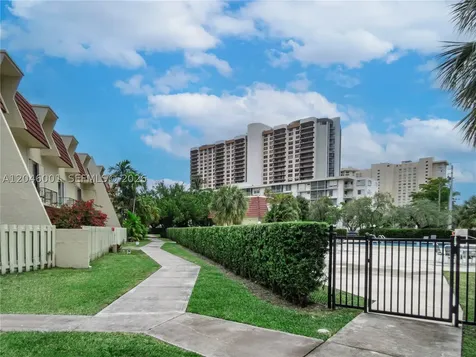 1655 NE 115th Street Miami FL 33181