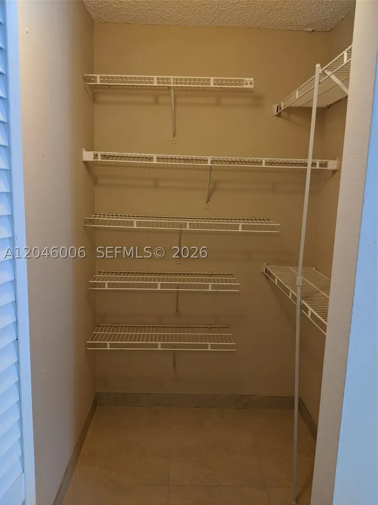4015 W Mcnab Road Pompano Beach FL 33069