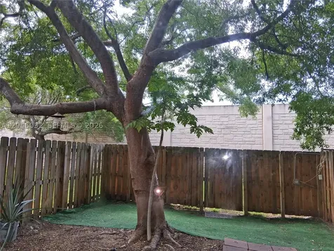 1044 NE 30th Avenue Homestead FL 33033