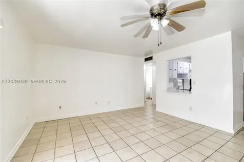 10387 N Kendall Drive Miami FL 33176