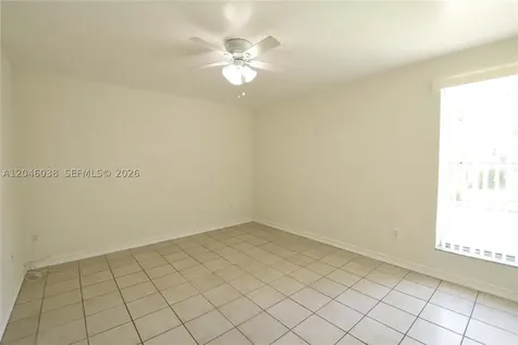 10387 N Kendall Drive Miami FL 33176