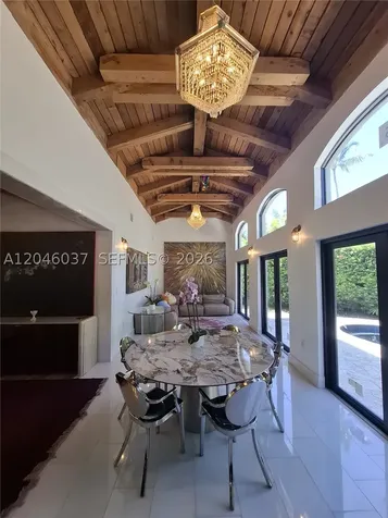6350 Pinetree Drive Miami Beach FL 33141