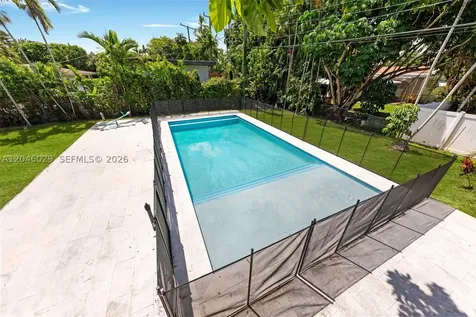 945 NE 176th Street Miami FL 33162
