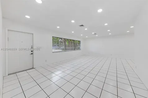 945 NE 176th Street Miami FL 33162