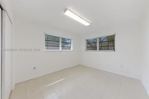 945 NE 176th Street Miami FL 33162