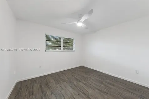 945 NE 176th Street Miami FL 33162