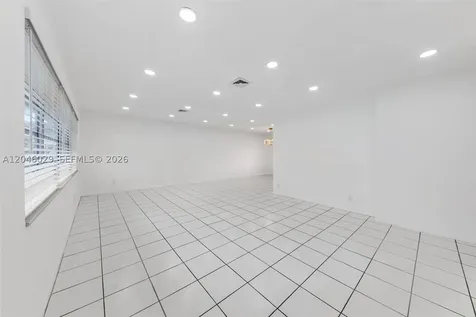 945 NE 176th Street Miami FL 33162