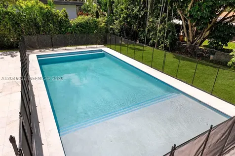 945 NE 176th Street Miami FL 33162