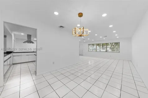 945 NE 176th Street Miami FL 33162