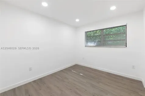 945 NE 176th Street Miami FL 33162