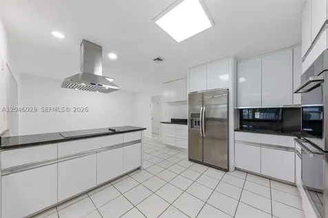 945 NE 176th Street Miami FL 33162