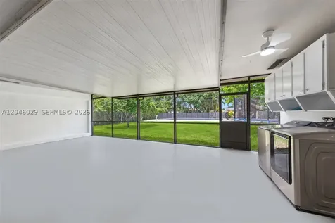 945 NE 176th Street Miami FL 33162