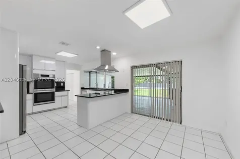 945 NE 176th Street Miami FL 33162