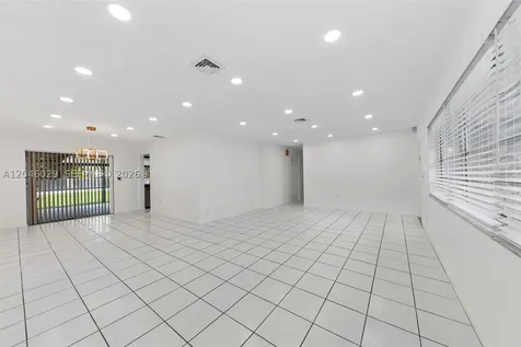 945 NE 176th Street Miami FL 33162