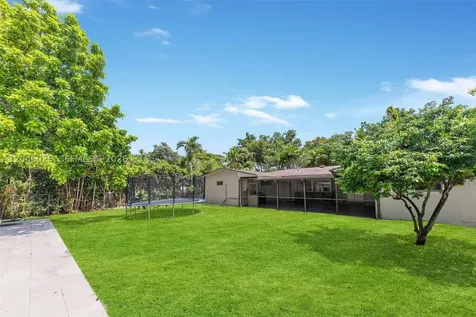 945 NE 176th Street Miami FL 33162