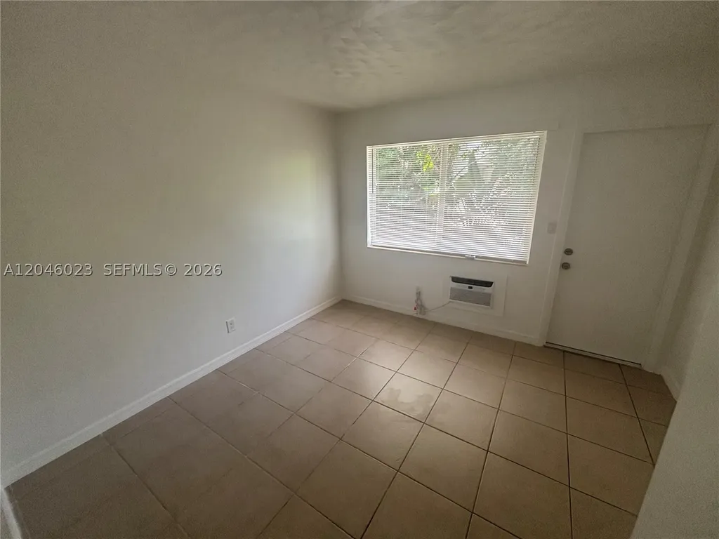 1211 NE 6th Street Fort Lauderdale FL 33304