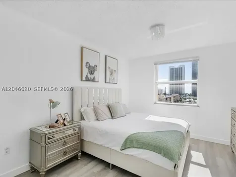 17100 N Bay Road Sunny Isles Beach FL 33160