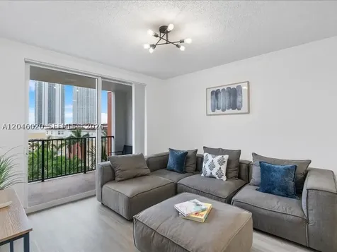 17100 N Bay Road Sunny Isles Beach FL 33160