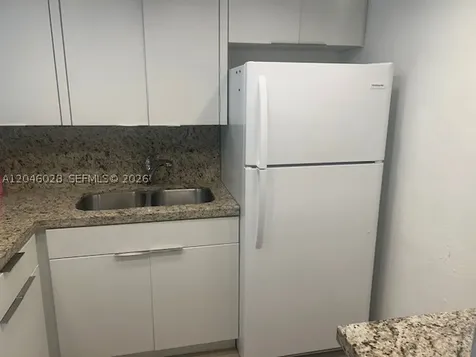 10395 N Kendall Drive Miami FL 33176