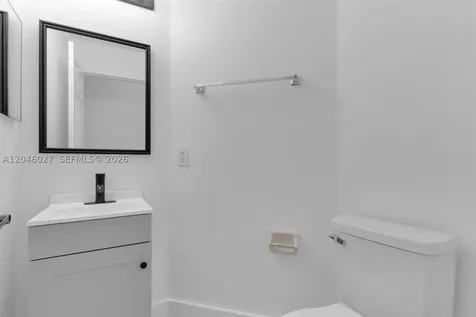 8165 NW 108th Avenue Doral FL 33178