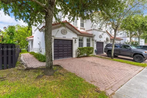 8165 NW 108th Avenue Doral FL 33178