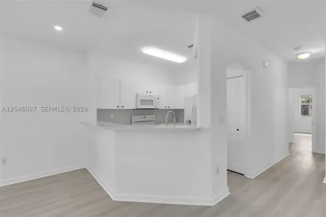 8165 NW 108th Avenue Doral FL 33178