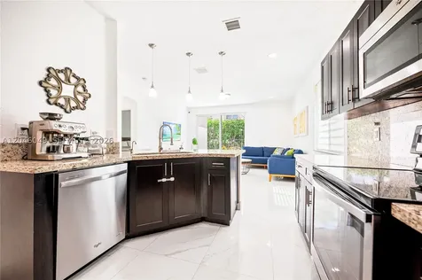 445 Conservation Drive Weston FL 33327