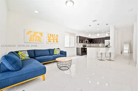 445 Conservation Drive Weston FL 33327
