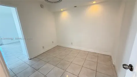 100 Bayview Drive Sunny Isles Beach FL 33160