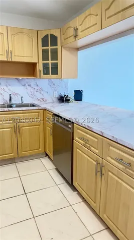 100 Bayview Drive Sunny Isles Beach FL 33160