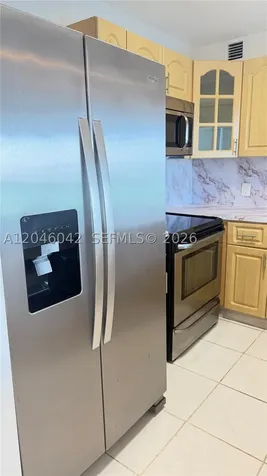 100 Bayview Drive Sunny Isles Beach FL 33160