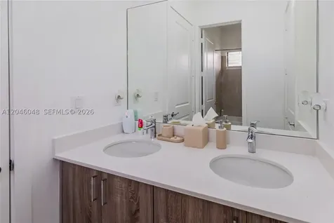 5261 Lamone Lane Ave Maria FL 33142