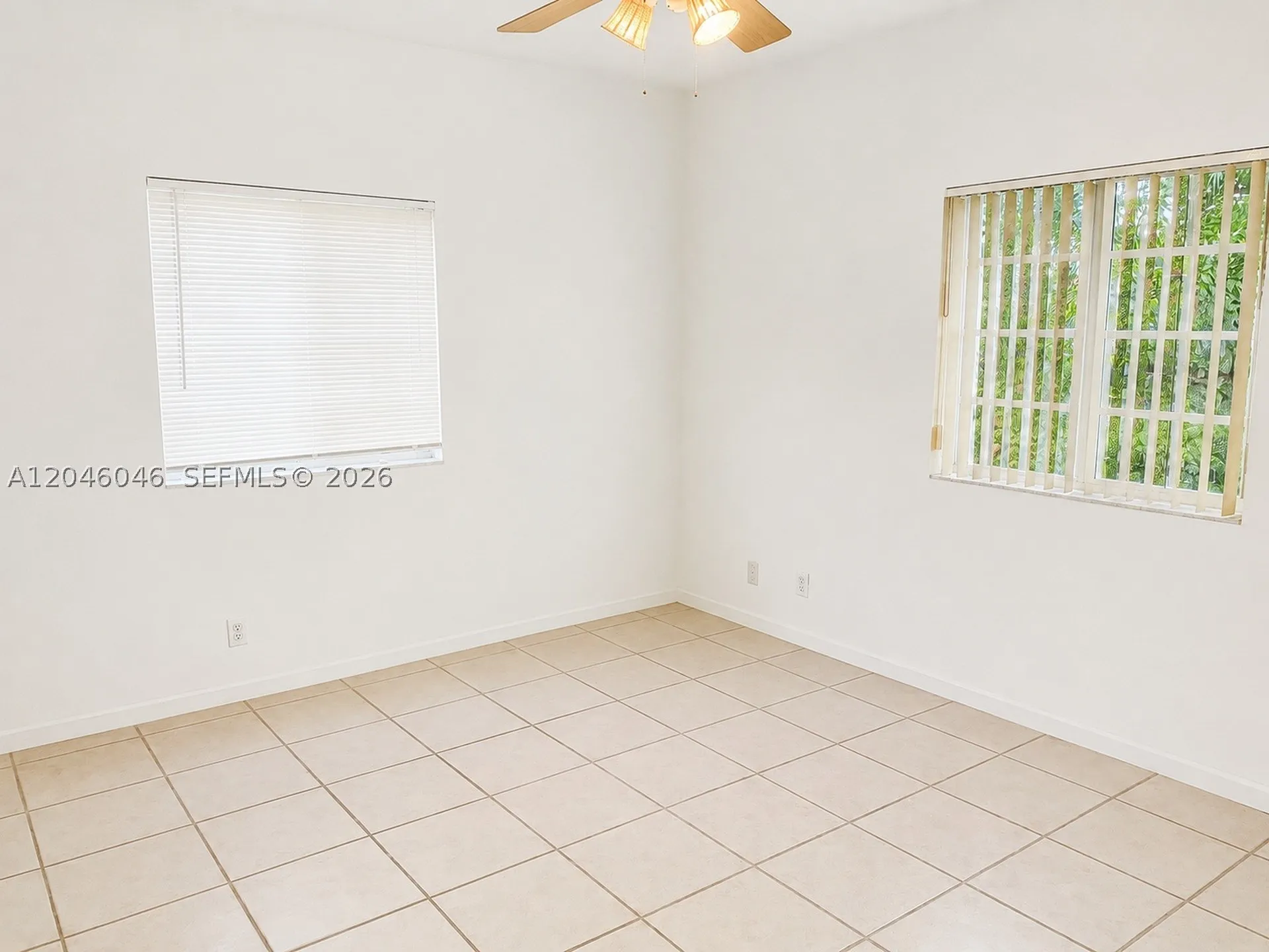 4950 Washington Street Hollywood FL 33021