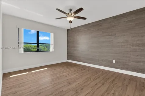 1121 SW 122nd Avenue Miami FL 33184