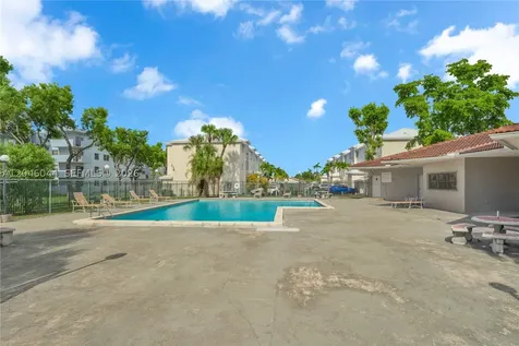 1121 SW 122nd Avenue Miami FL 33184