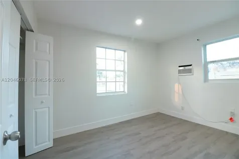 1768 NW 112th Terrace Miami FL 33167