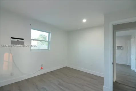1768 NW 112th Terrace Miami FL 33167