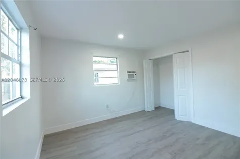 1768 NW 112th Terrace Miami FL 33167