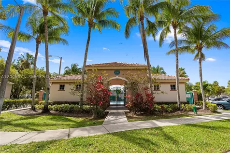 2930 SE 12th Road Homestead FL 33035