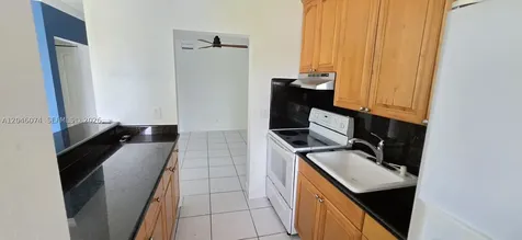 1431 S 14th Avenue Hollywood FL 33020