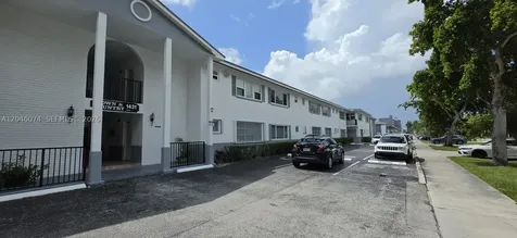 1431 S 14th Avenue Hollywood FL 33020