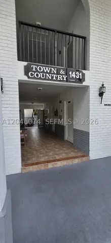 1431 S 14th Avenue Hollywood FL 33020