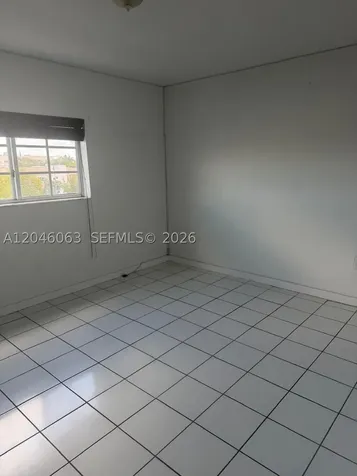 21 E 3rd Street Hialeah FL 33010