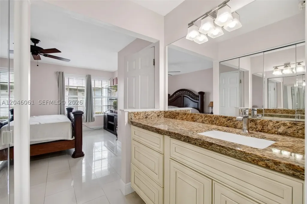 3855 Island Club Circle Lake Worth FL 33462