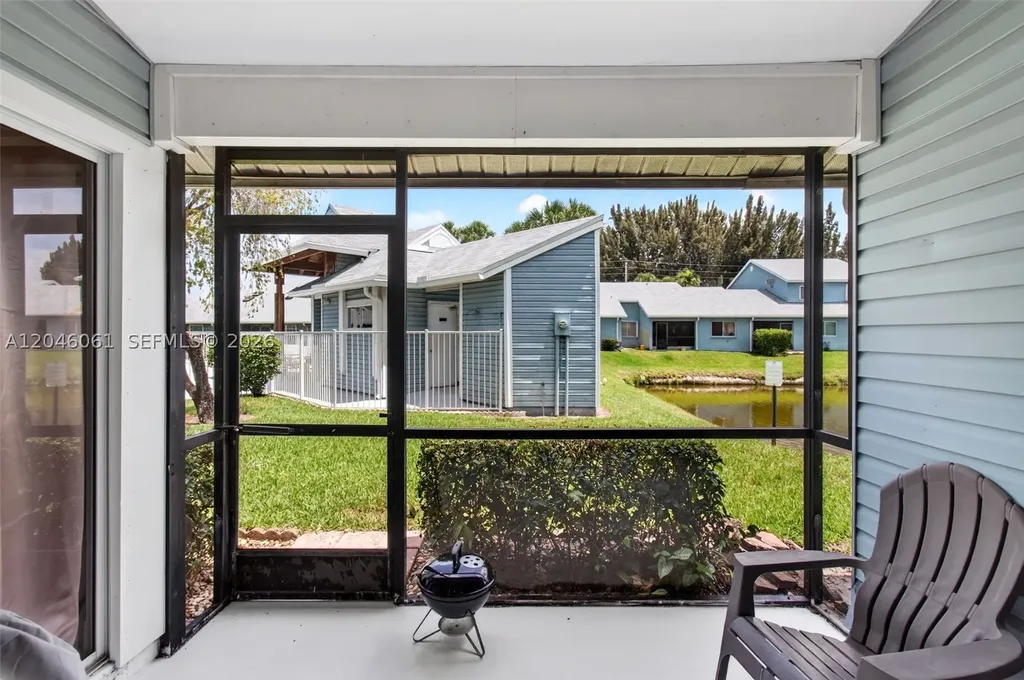 3855 Island Club Circle Lake Worth FL 33462