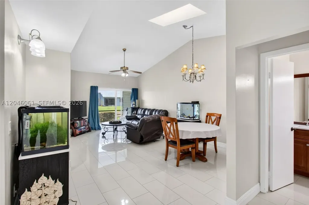 3855 Island Club Circle Lake Worth FL 33462
